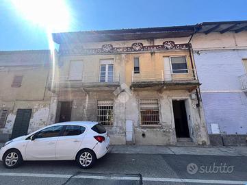 CASA SEMINDIPENDENTE A VEROLENGO