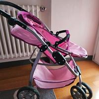 passeggino bambina gioco