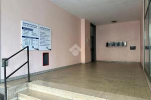 UFFICIO A COSTA VOLPINO