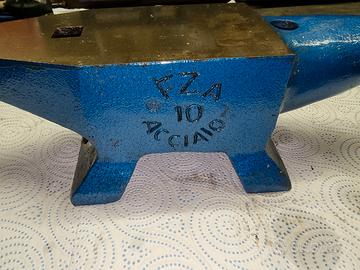 incudine 10kg più cacciaspine marca Beta