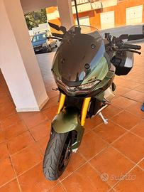 V100 mandello S