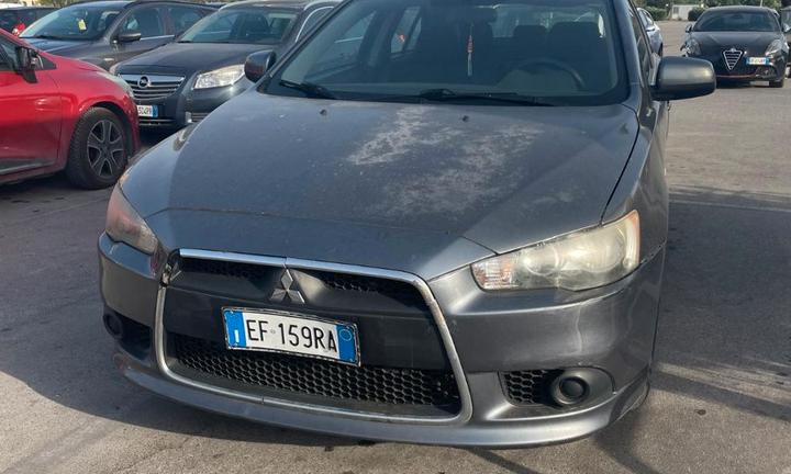 Mitsubishi Lancer 1.8  GPL