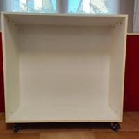 Scaffali in formica