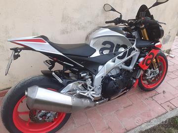 Aprilia Tuono V4 1100 factory racing 2019 finanzia