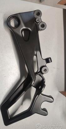 Supporto pedana anteriore r/s 90503039000