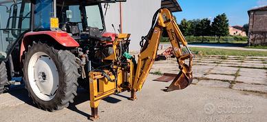 RETROESCAVATORE 