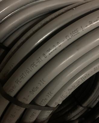 Tubo pvc per impianti idraulici