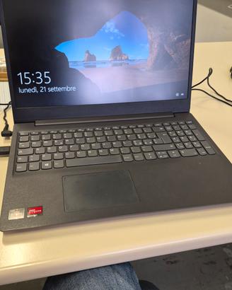 Pc portatile Lenovo 