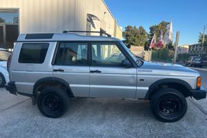 Land Rover Discovery 2.5 Td5 5 porte Luxury