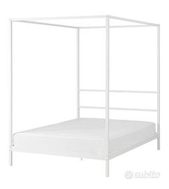 letto baldacchino ikea