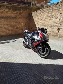 Suzuki GSX R 600 - 2010