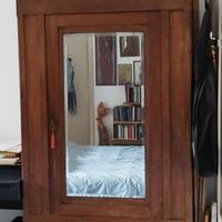 guardaroba in legno