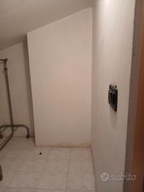 Soffitta di 9mq in via Amsterdam eur Torrino nord