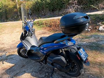 Piaggio Beverly S 300