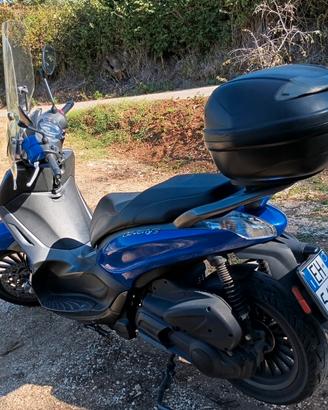 Piaggio Beverly S 300