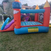 Castello  gonfiabile