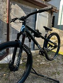 Rose the bruce 2 dirt/ slopestyle taglia M