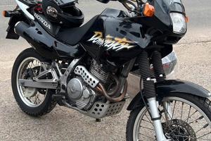 Honda Dominator NX 650