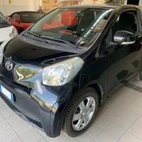 TOYOTA iQ 1.0i 68Cv C/Aut.'Unip/OkNeo"