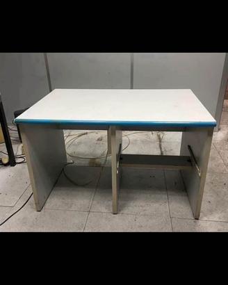 Scrivania cm 120 per 76 per 77,5