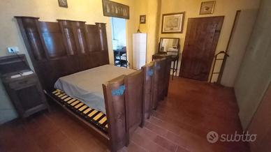 Camera 1920-1930 proveniente da Villa Mussolini