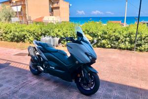 Yamaha T Max 560 - 2021