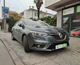 RENAULT Megane duelblue dci