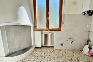 PORZIONE DI BIFAMILIARE A VALLEFOGLIA