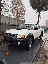 NISSAN NAVARA (D40) DEL 2011 PER RICAMBI