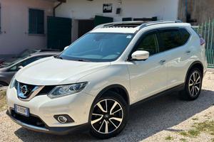 Nissan X-TRAIL 1.6 dCi TEKNA EU6B TETTO FULLOPT KM