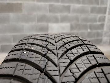 Pneumatici Goodyear Vector 4season 215/60 R17 100H