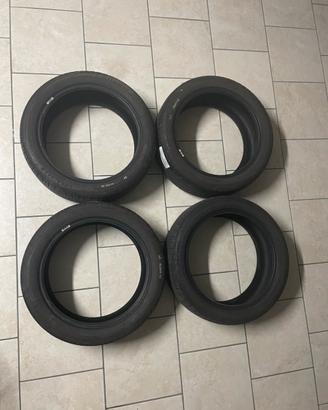 Set 4 pneumatici GOODYEAR grip  195/45 r16 84v