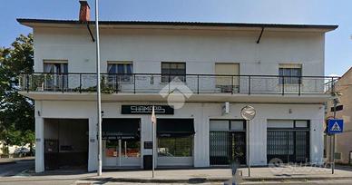CASA SEMINDIPENDENTE A MUGGIA