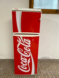 Frigo combinato Liebherr Coca-Cola
