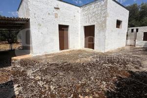 Villetta Trifamiliare Ceglie Messapica