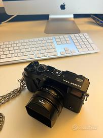 Fuji x pro1 + Fujinon 18mm f2 + Fujinon 56mm f 1.2