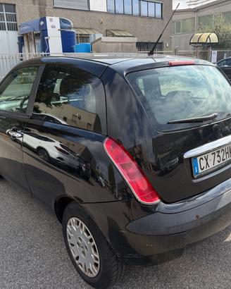 LANCIA YPSILON 1.2 44KW EIRO4 COMERCIANTI