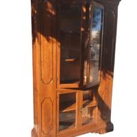 Particolare Vetrina / Libreria / Dispensa vintage