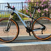 MTB FULL CARBON 29"