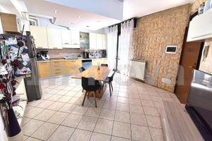 Ampio bilocale senza spese condominiali