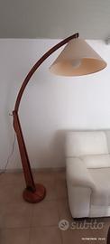Lampada da terra 