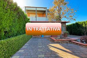 VILLA SINGOLA A MANFREDONIA