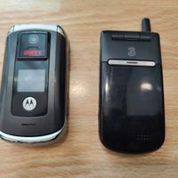 Motorola E1070 e Nec 338 telefoni cellulari 