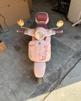 Peg perego vespa rosa bambina