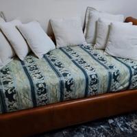 divano letto in cuoio 