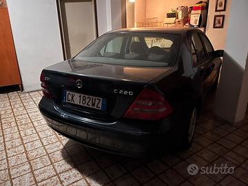 Mercedes classe C220