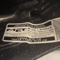 Casco Met Rivale