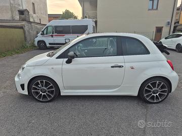 auto praticamente nuova 