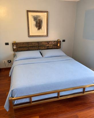 Pregiato Letto in ottone