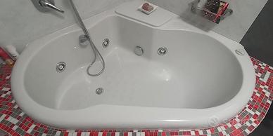vasca idromassaggio
